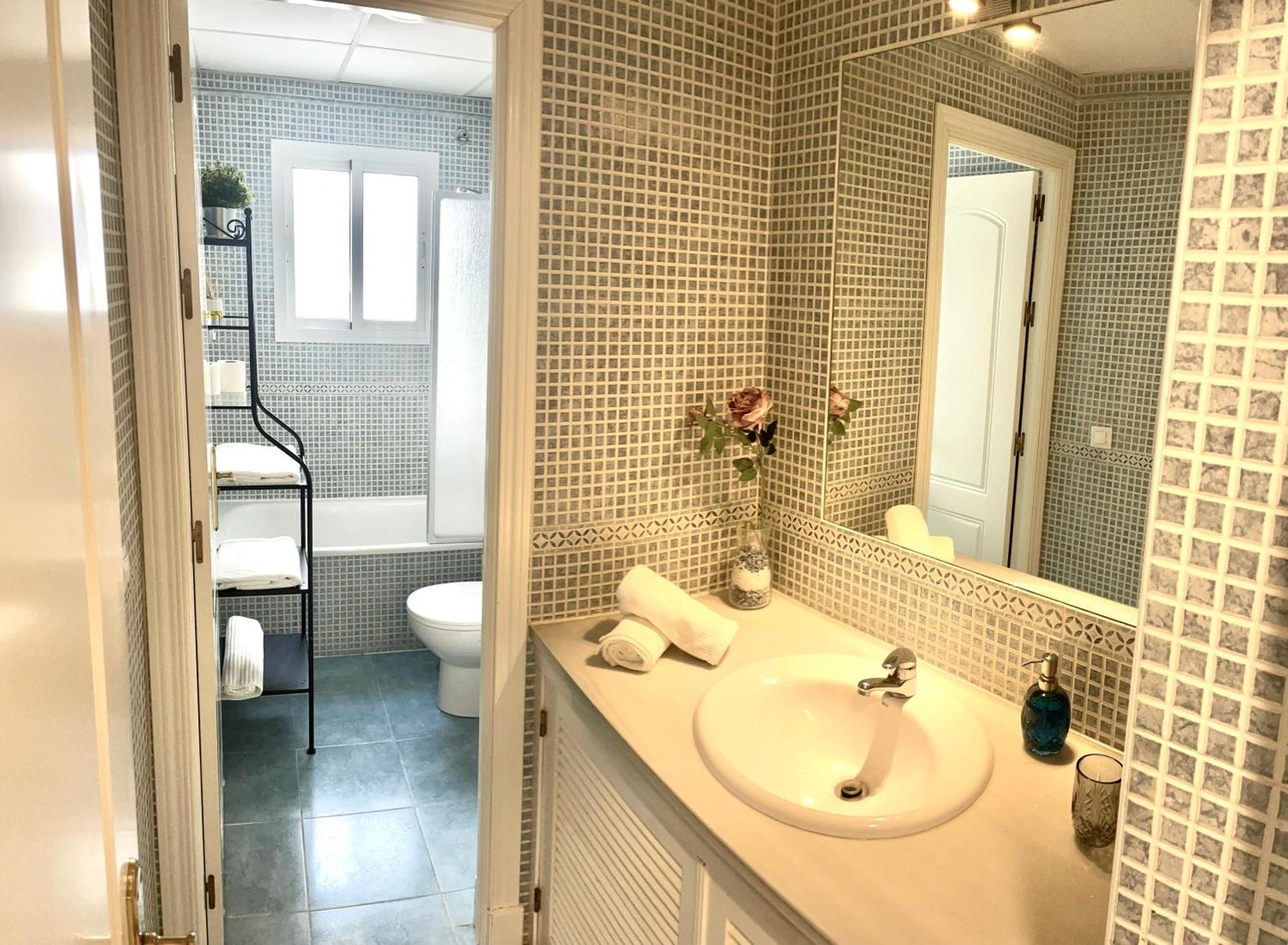 Apartamento Liru Bormujos 2, A 5 Minutos De Sevilla Zewnętrze zdjęcie
